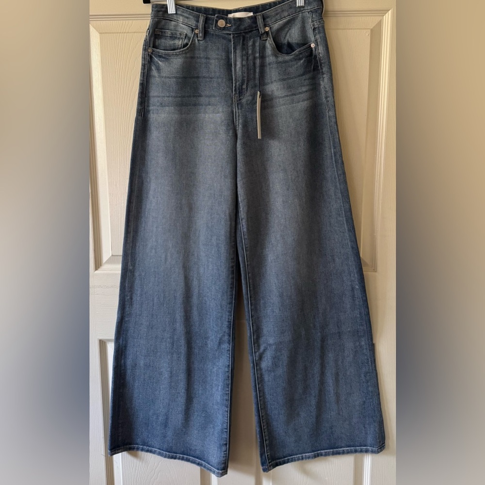 Habitual Women’s Light Blue Flare Wide Leg Jeans, Size 6/28. NWT - Picture 4 of 16